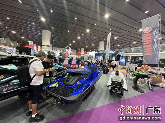 2024亞洲游艇展在廣交會展館開幕。程景偉 攝